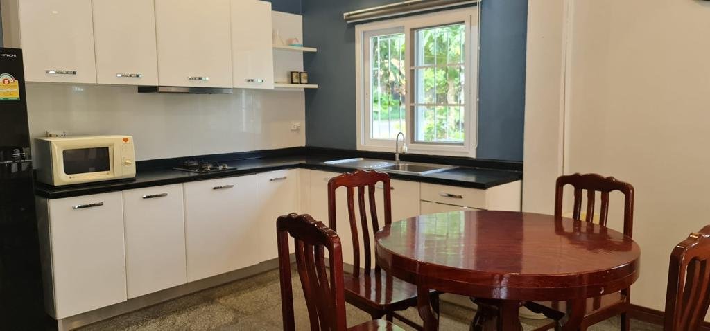 Two Bedroom gallery image 1